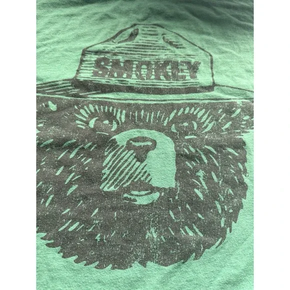 Smokey The Bear Graphic Green T-Shirt Size Large - Picture 2 of 3